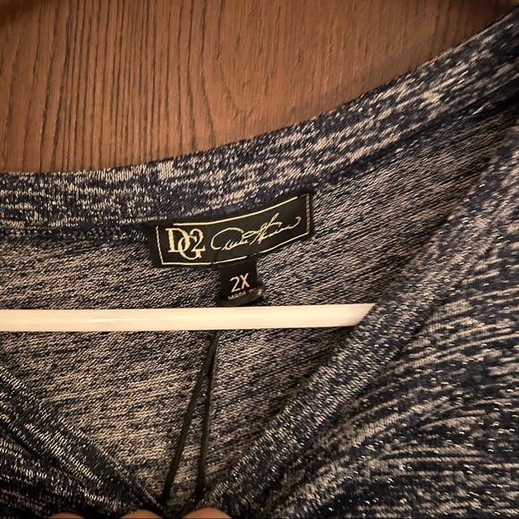 Blouse - Picture 3 of 4